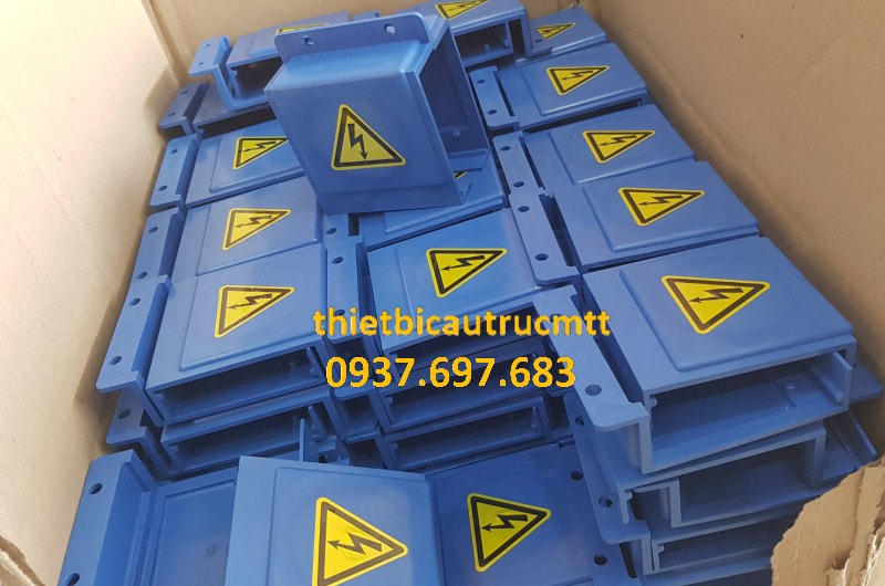 Công ty TNHH MTT Hàn Quốc Hộp nối ray điện hộp kín 