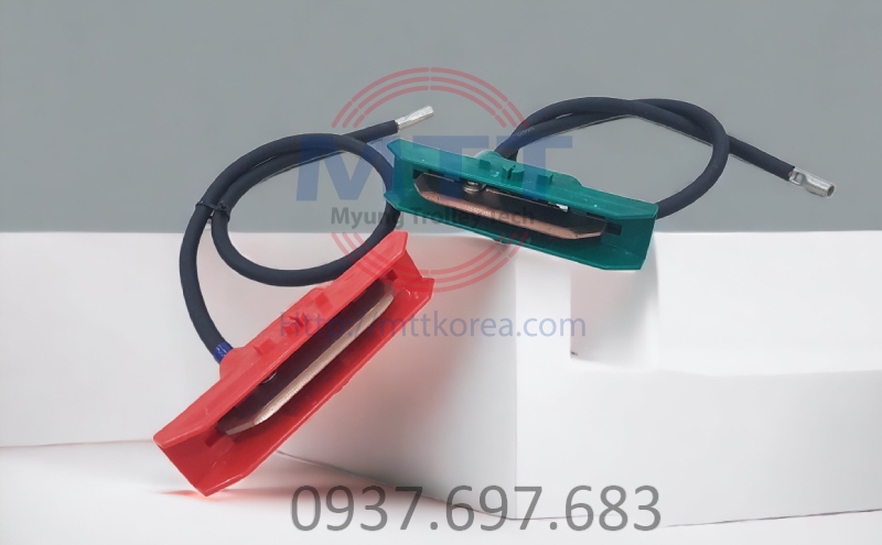 Công ty TNHH MTT Hàn Quốc Đầu chổi tiếp điện 90A - Carbon Head Công ty TNHH MTT Hàn Quốc Đầu chổi tiếp điện 90A - Carbon Head